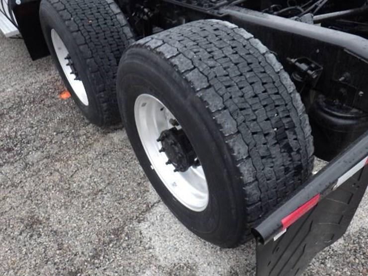 2018-international-lt-image-12