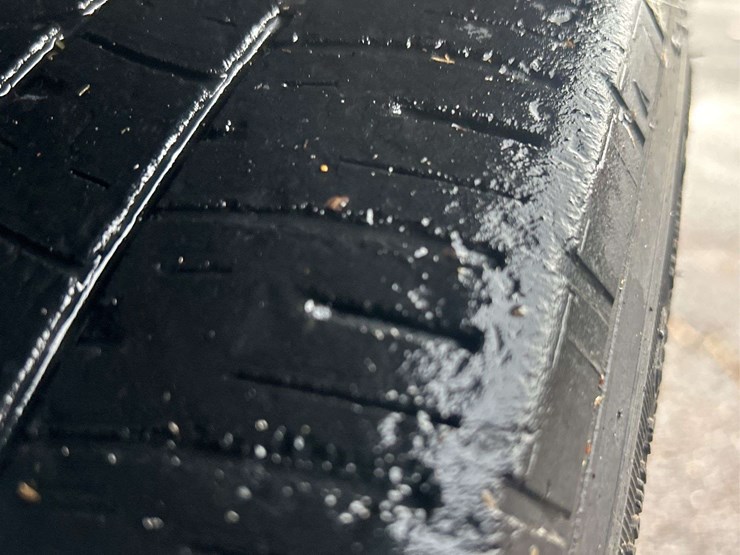 2017-ford-explorer-image-19