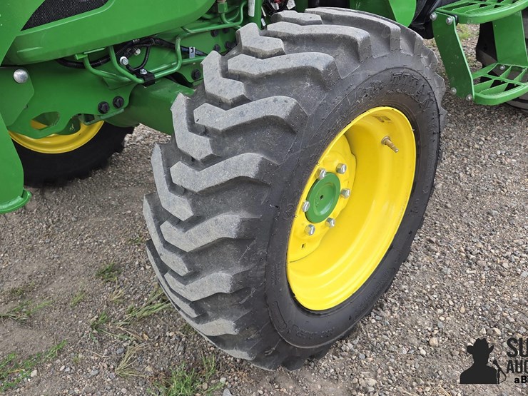 john-deere-4066r-image-10