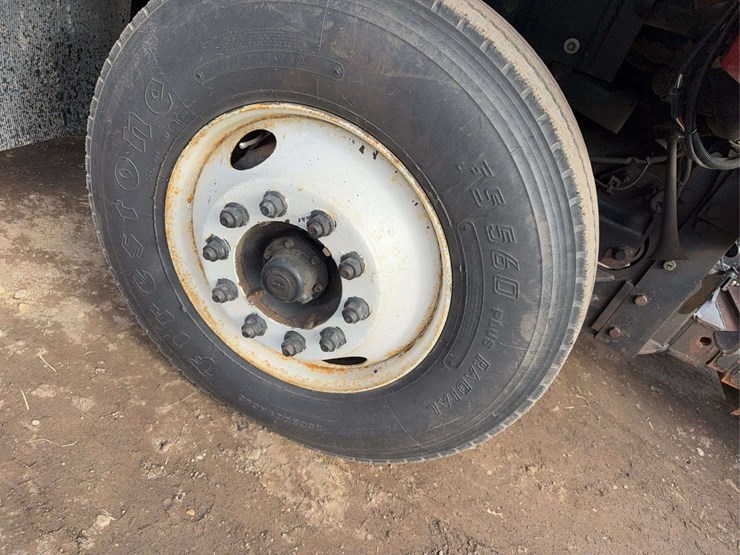 2013-international-workstar-7400-image-10