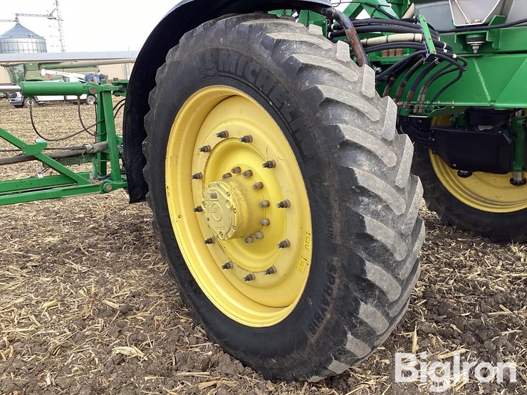 john-deere-r4045-image-9