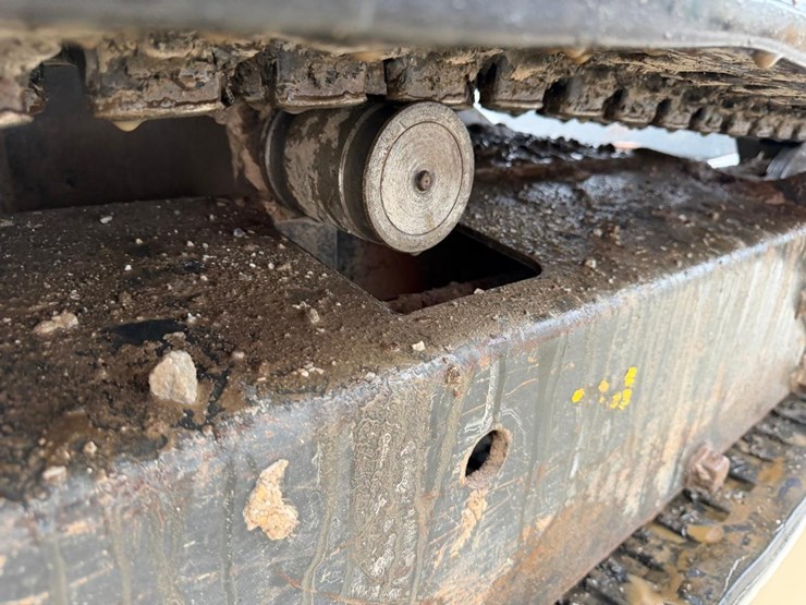 2022-bobcat-e50-image-25