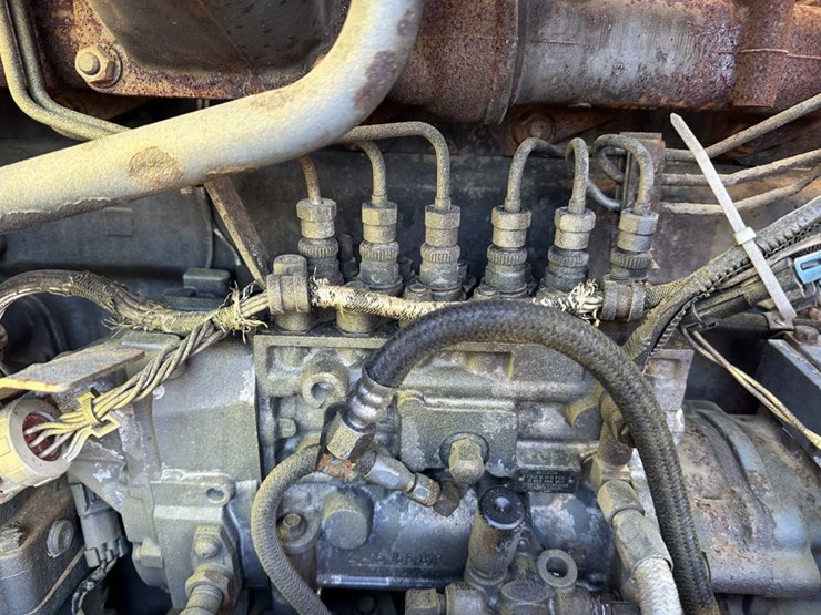 1996-mack-rd688s-image-26