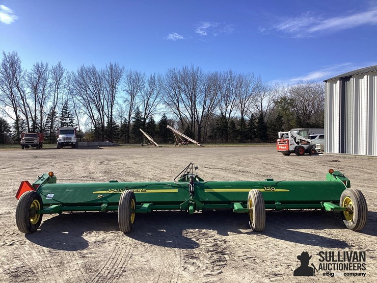 john-deere-120-image-6