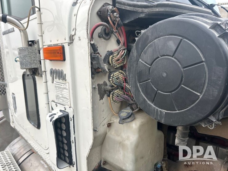 international-9900i-image-39