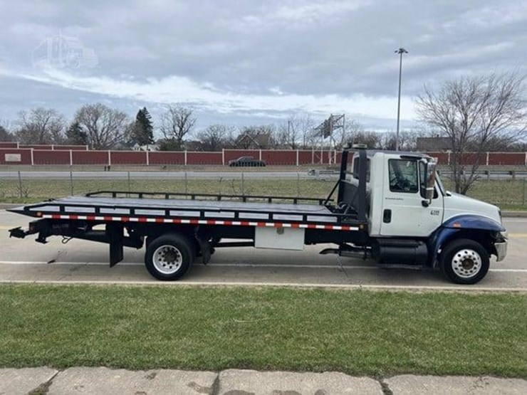 international-durastar-4300-image-3