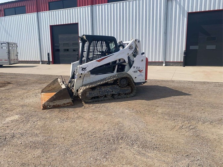 bobcat-t590-image-1