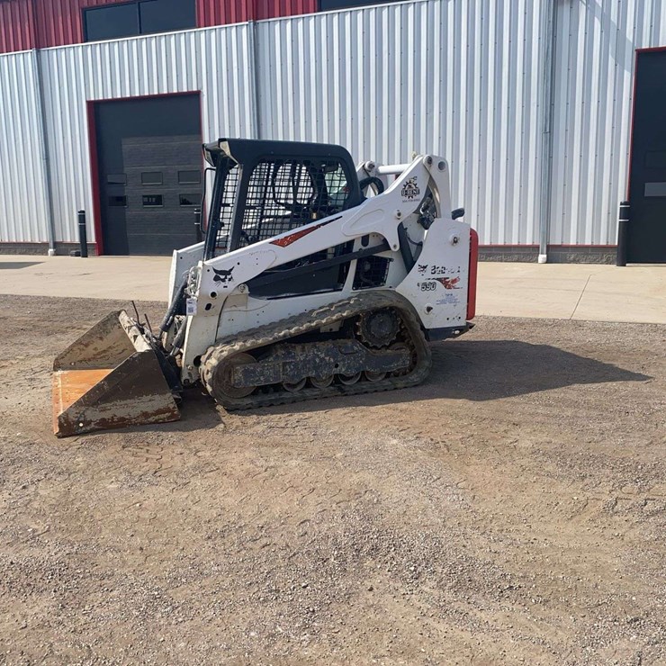 BOBCAT T590