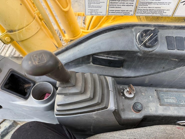 kobelco-sk160-image-31