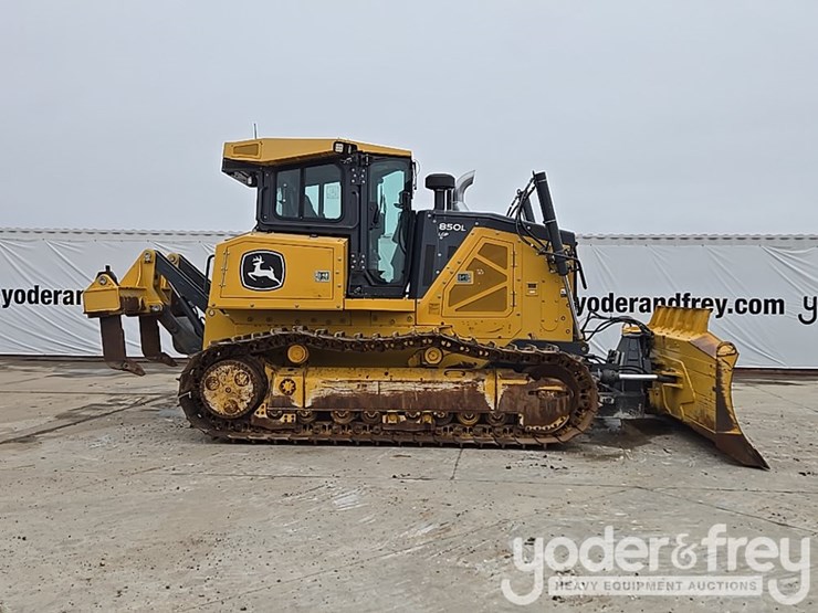 2019-deere-850l-lgp-image-6