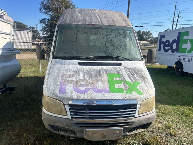 2002-dodge-2500-image-6