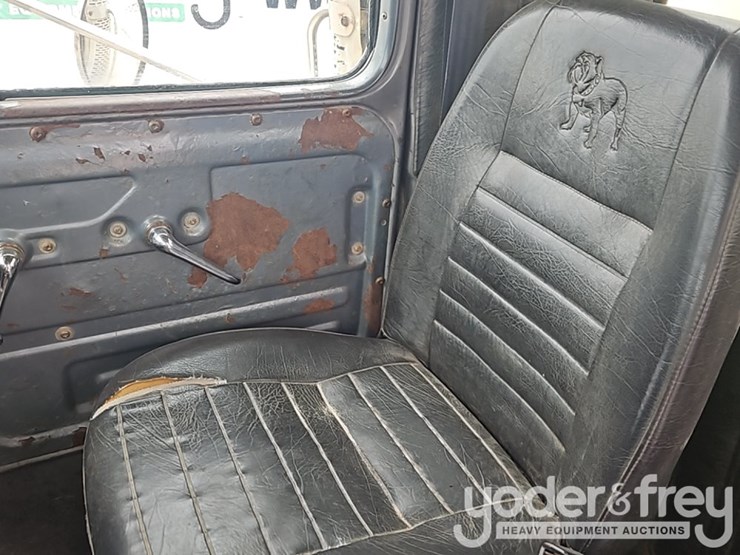 1994-mack-rd690s-image-23