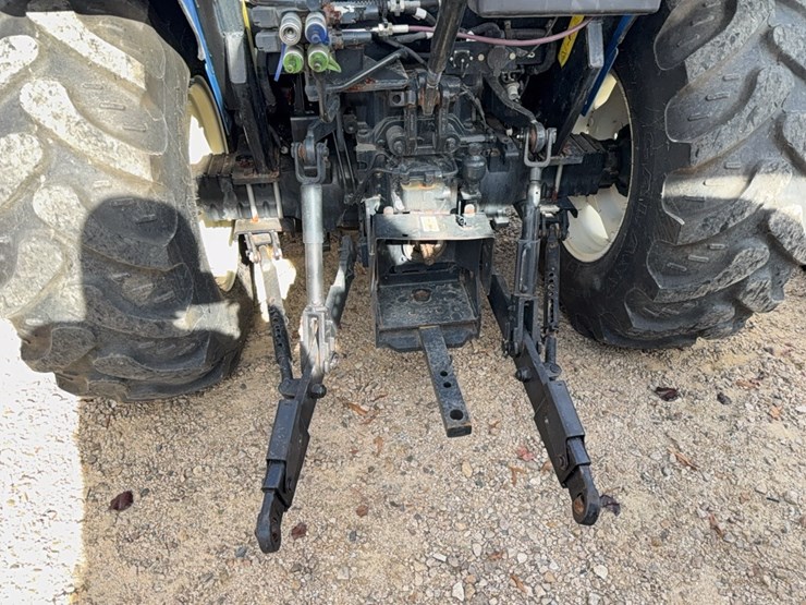 new-holland-workmaster-105-image-25