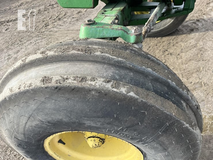 john-deere-4840-image-11