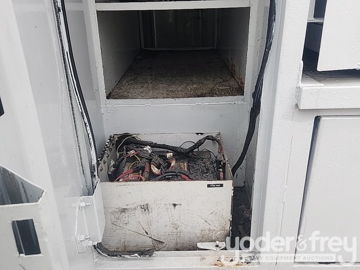 ford-f750-xl-image-24