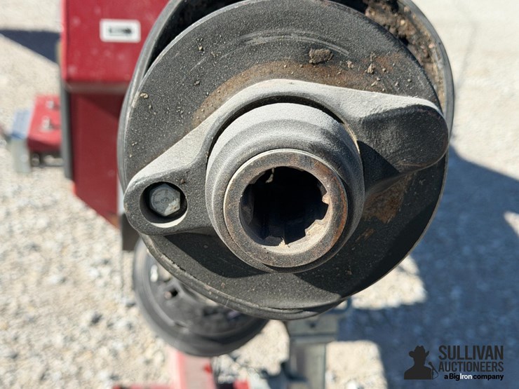 mayrath-10x82-image-9