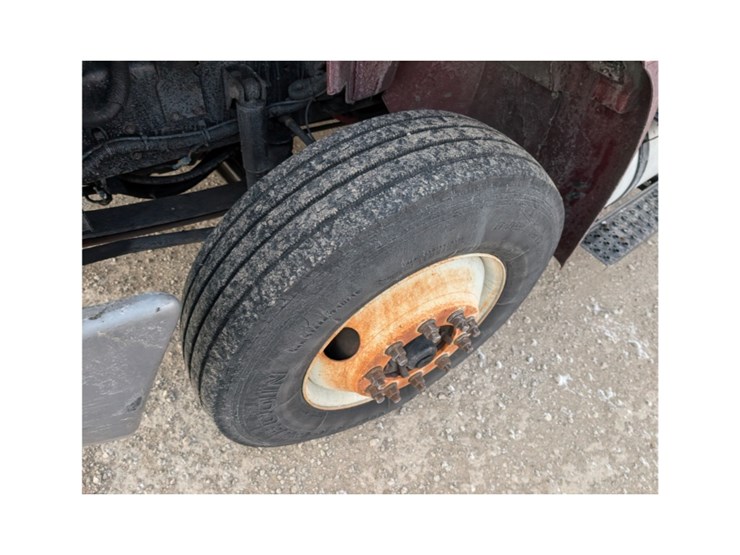 2014-international-durastar-4300-image-10