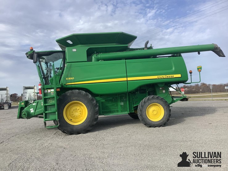 john-deere-s550-image-8
