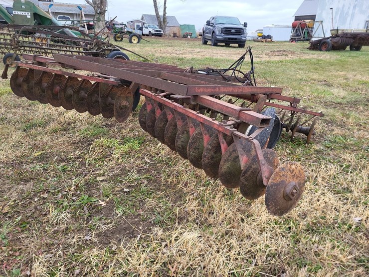 international-12-image-5