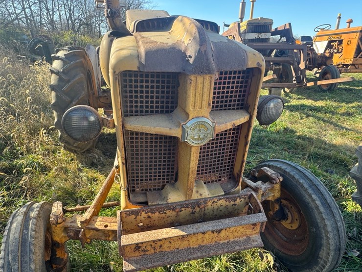 minneapolis-moline-445-image-6