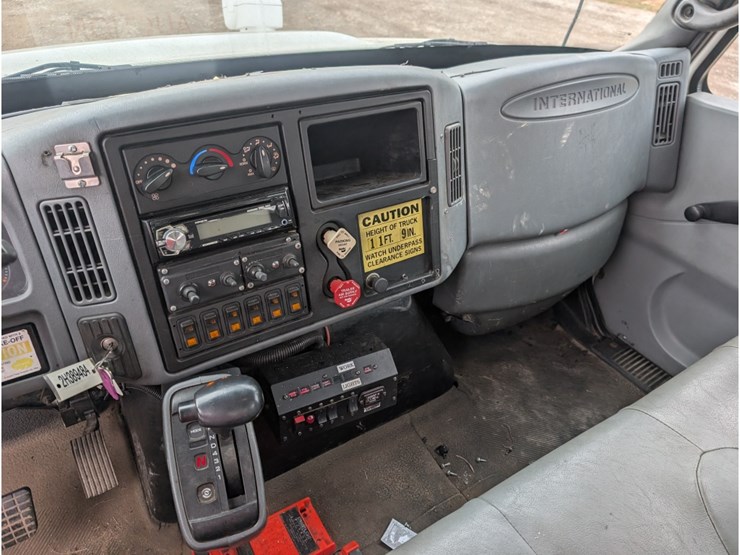 international-durastar-4300-image-22