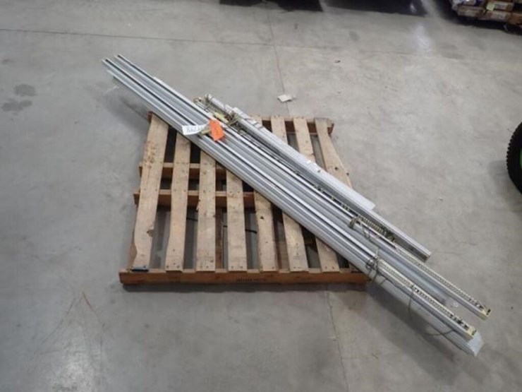 qty-of-8-ft-blind/shutters-image-4