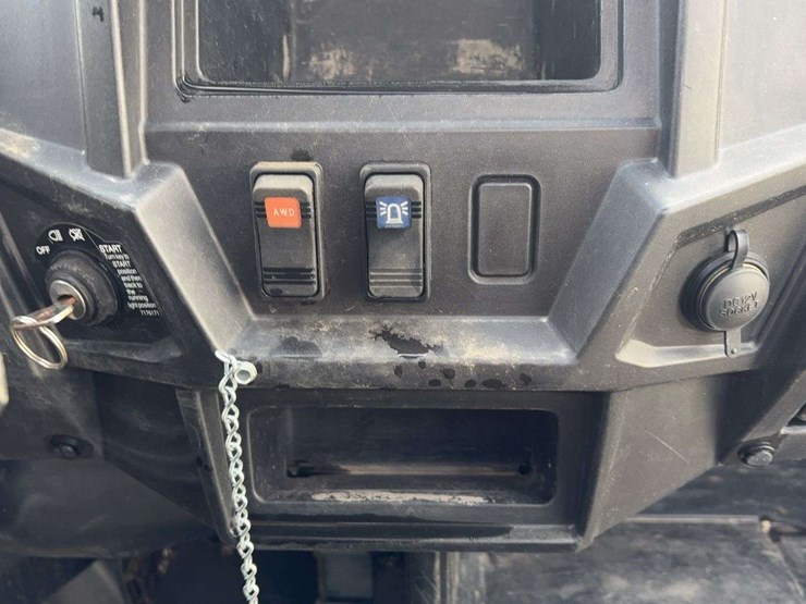 2015-polaris-ranger-image-23