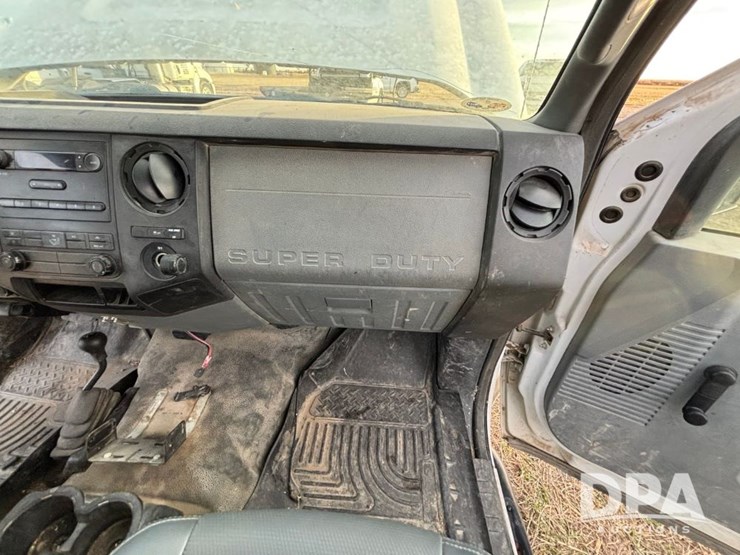 ford-f250-xl-image-50