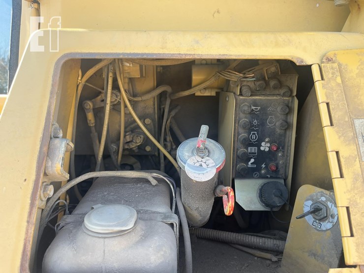 caterpillar-d6h-xl-image-3