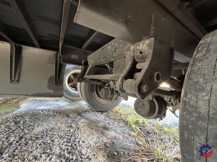 2017-stoughton-trailer-image-6