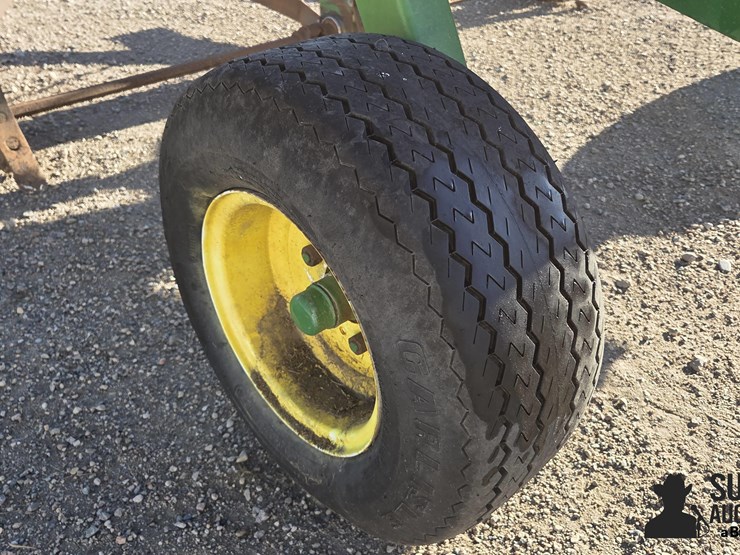 john-deere-3-pt-v-ripper-image-14