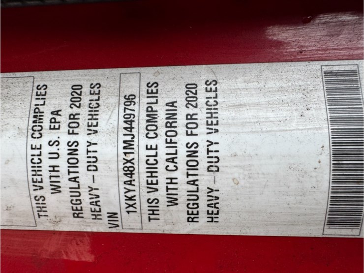 2021-kenworth-t680-image-19