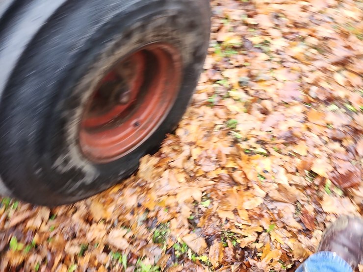 1976-ih-1066-diesel-tractor-image-14