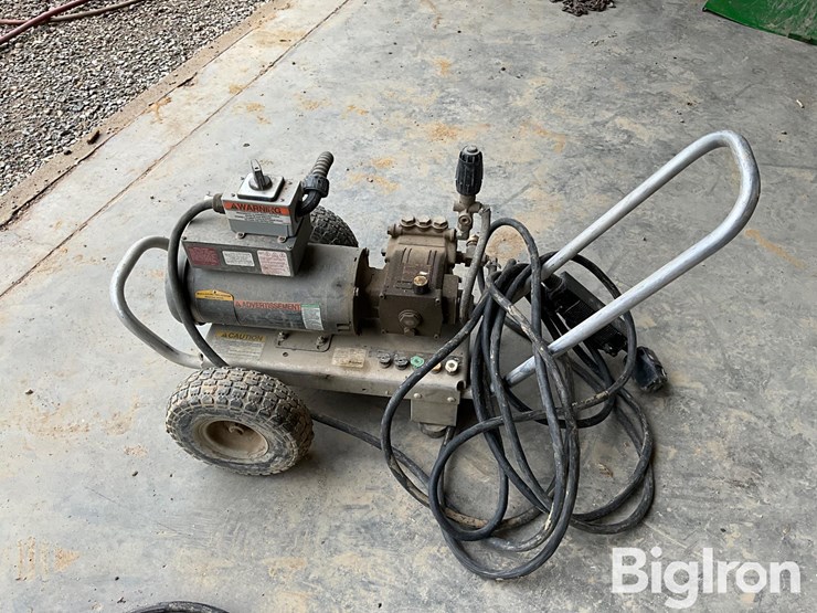 2023-landa-pressure-washer-image-9