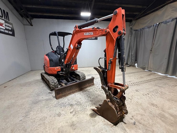 2020-kubota-u35-4-image-7