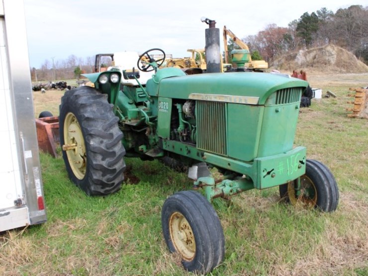 john-deere-3020-image-1
