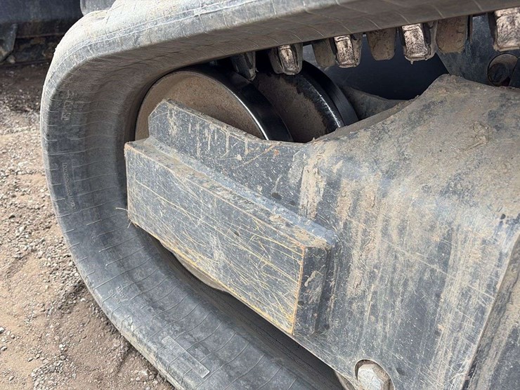 2021-case-dl550-image-13