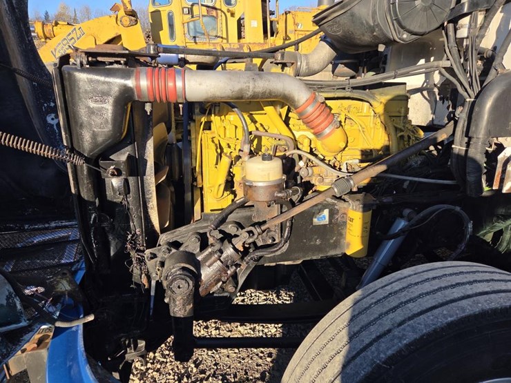 2007-peterbilt-386-image-55
