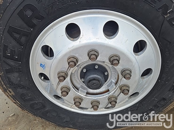 kenworth-t370-image-26