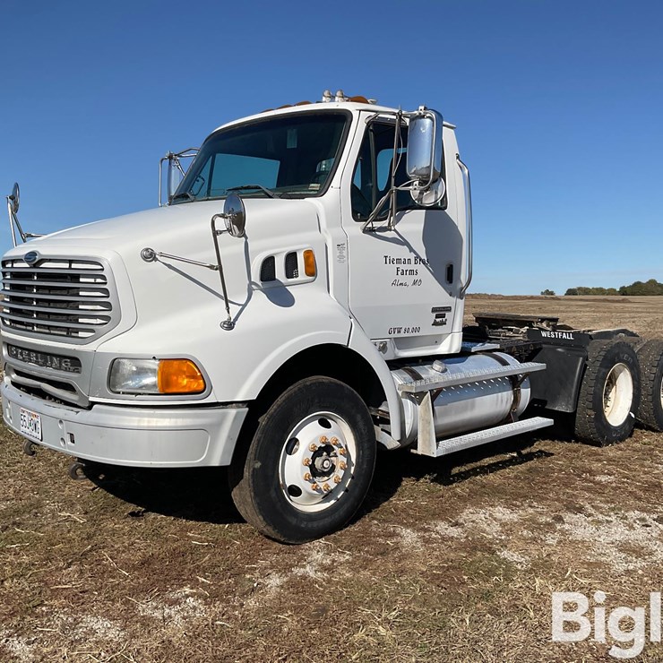 2007 STERLING AT9500