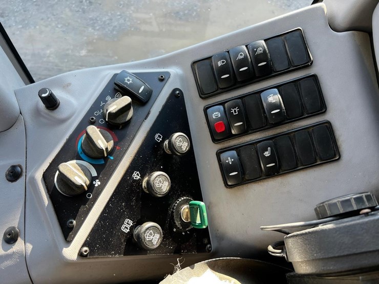 volvo-g930b-image-27