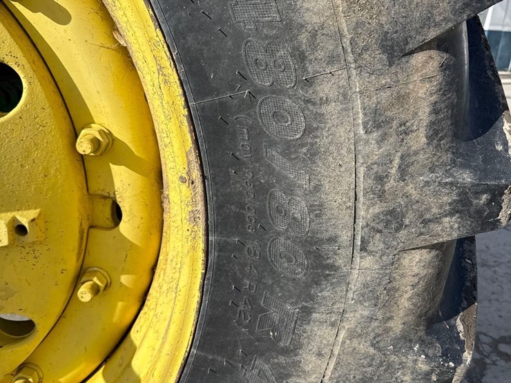 john-deere-4455-image-13