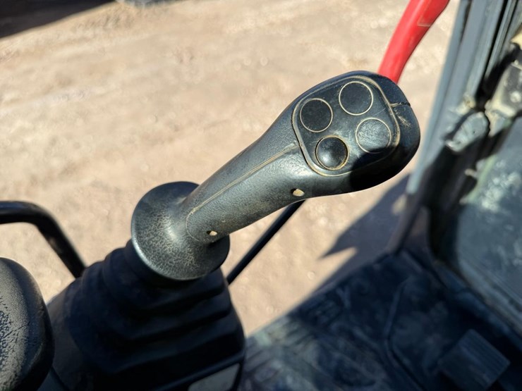 kobelco-sk140-image-38