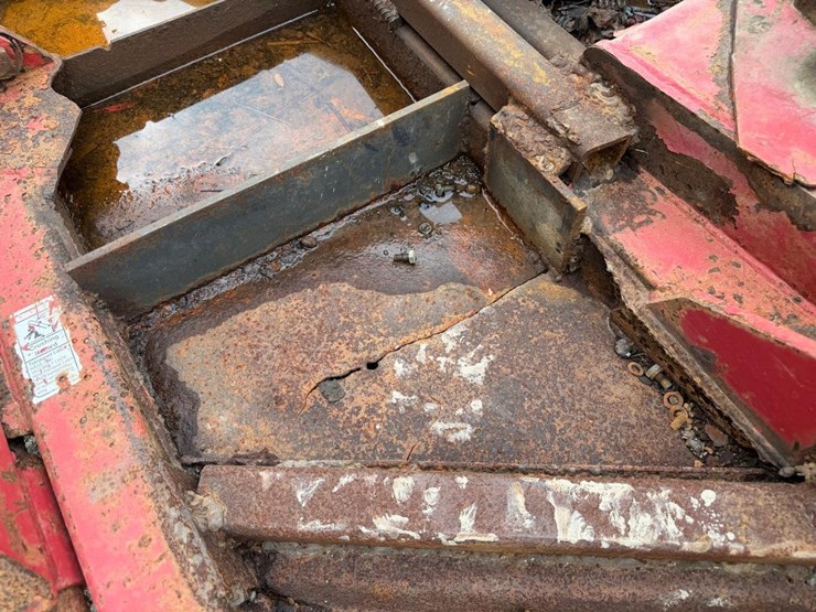 bush-hog-2815-image-13