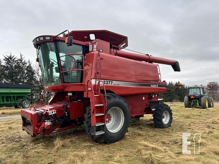 case-ih-2377-image-3