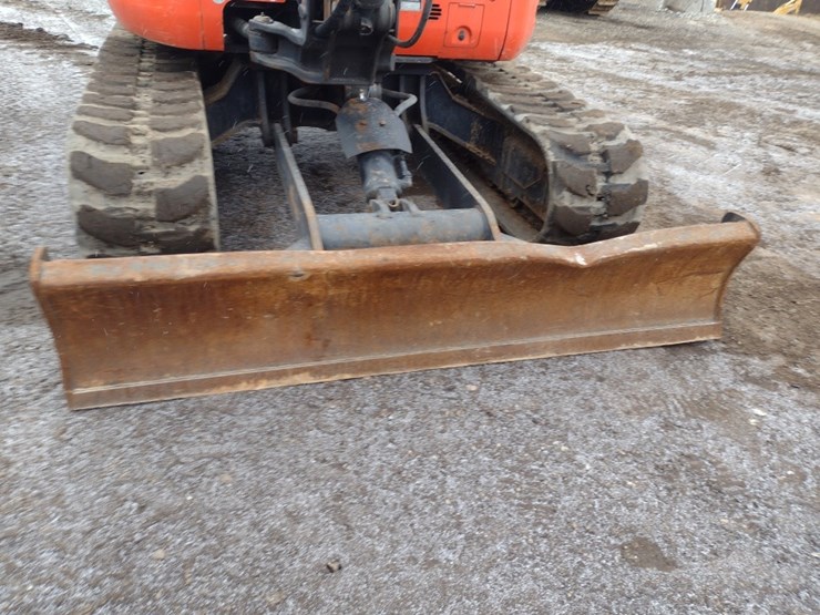 kubota-kx057-image-21