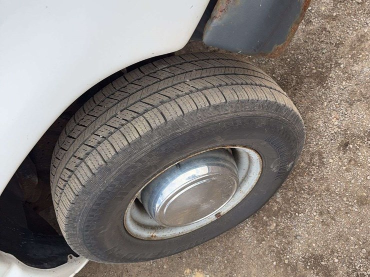 2005-ford-econovan-image-7