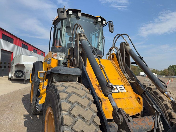 jcb-427ht-image-21