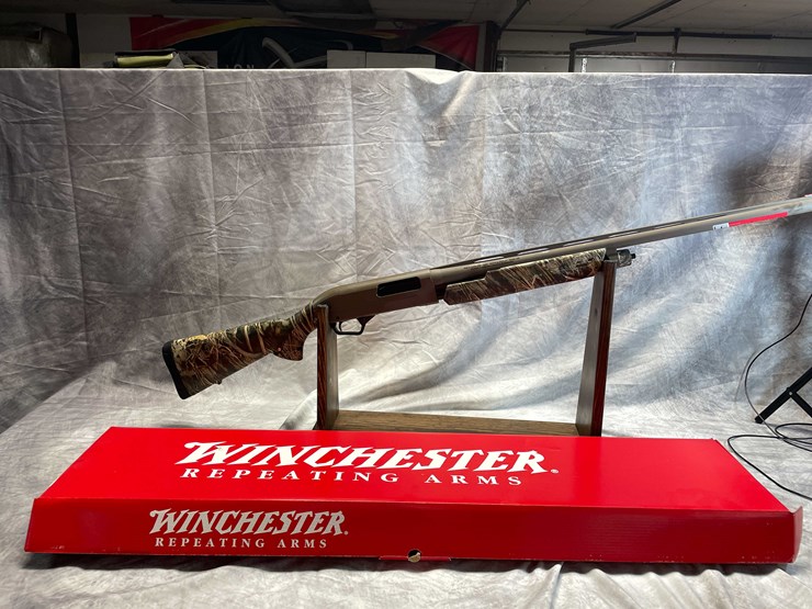 #2394-•-winchester-sxp-12-ga.-pump-action-shotgun,-sn:-tr6022-130203sp-image-20