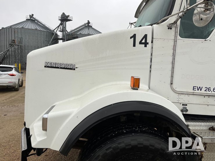 kenworth-t800-image-13